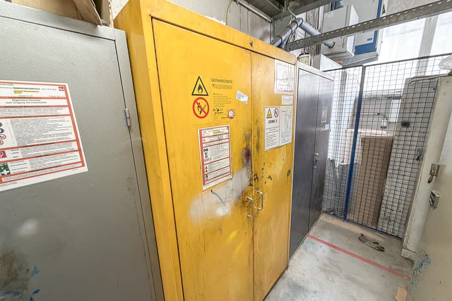 Gefahrstoffschrank